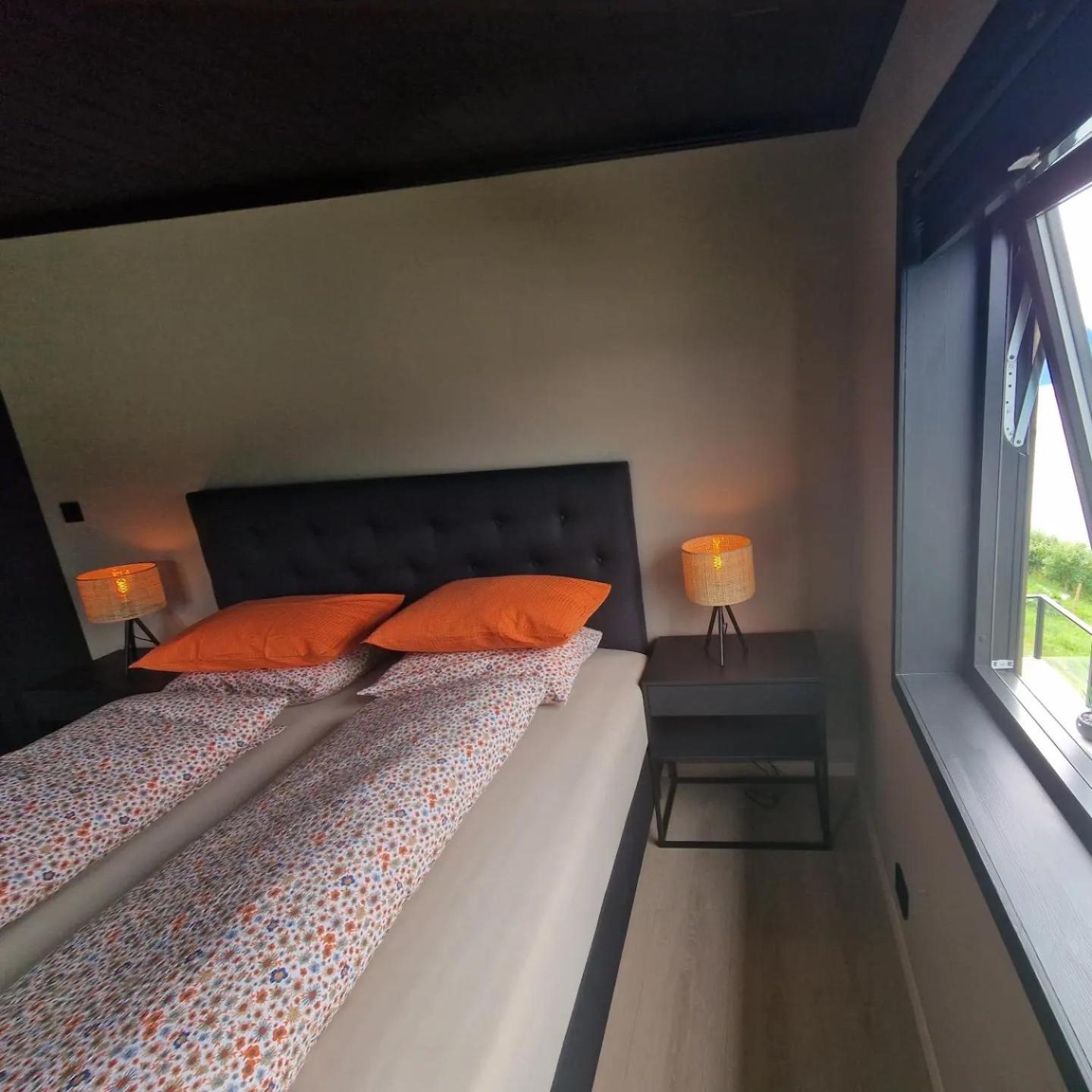 Flo Bellevue Villa